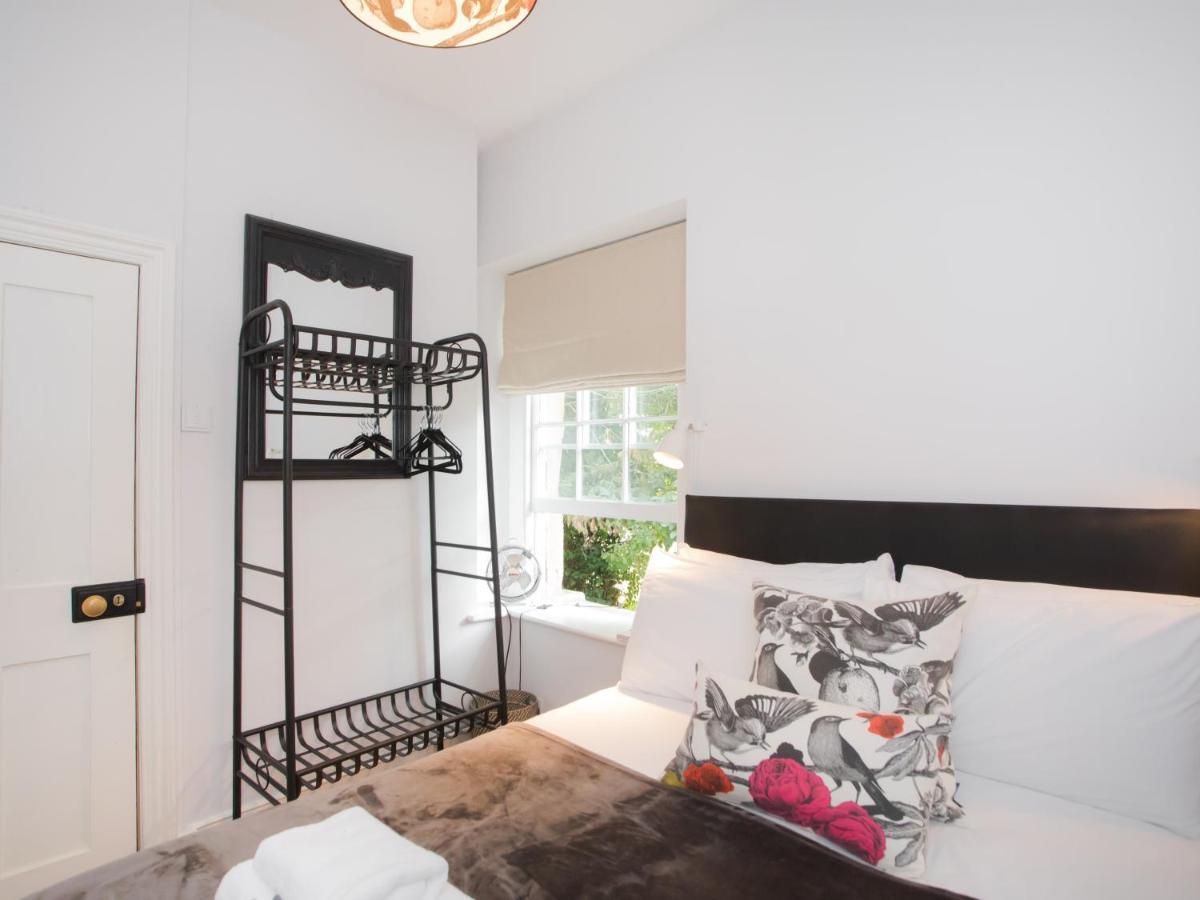 Toll Keeper'S House Villa Bath Bagian luar foto